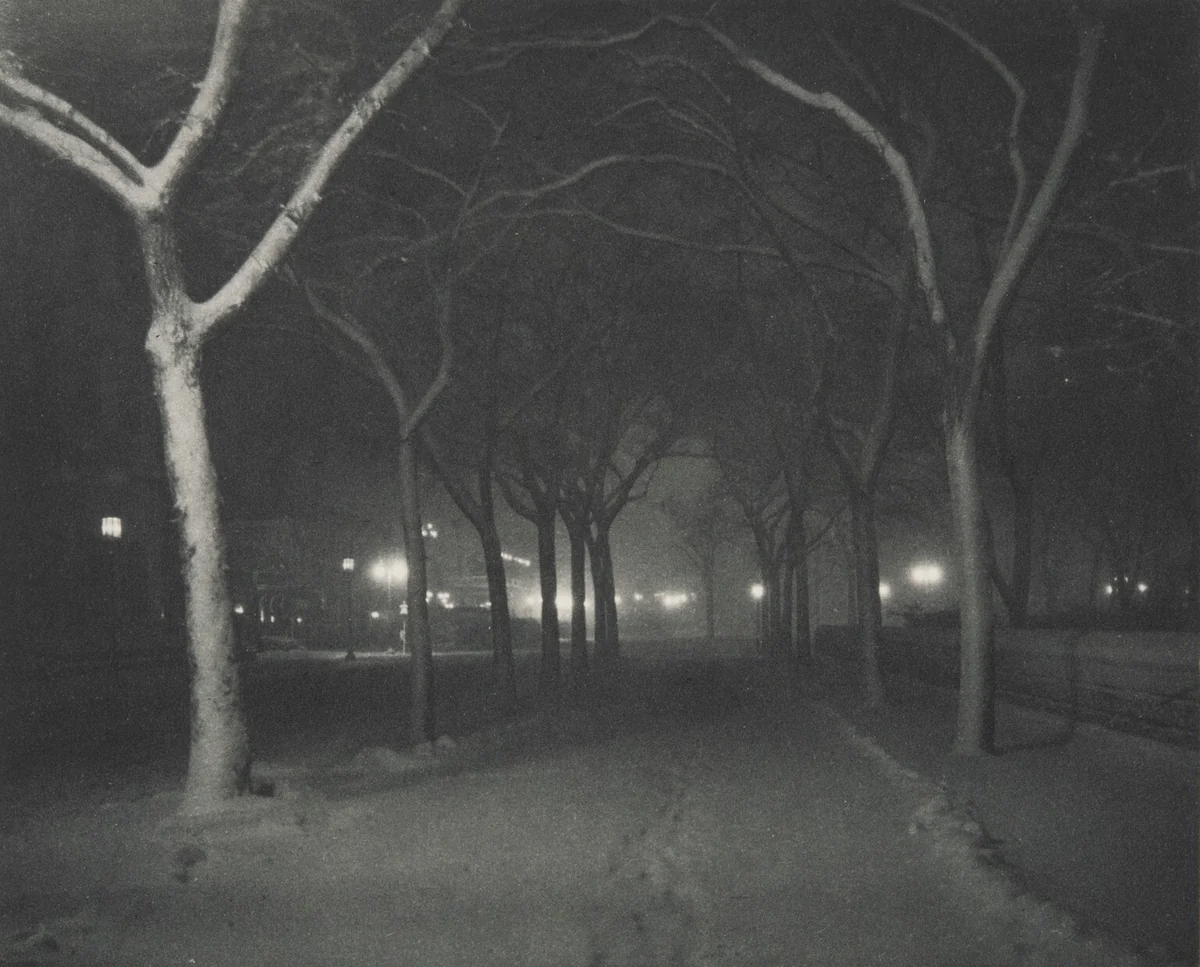 Icy Night (featured in ad for Goerz lenses) by Alfred Stieglitz, photograph, 1898