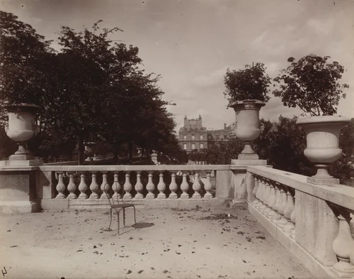 Luxembourg by Eugène Atget, photograph, 1902