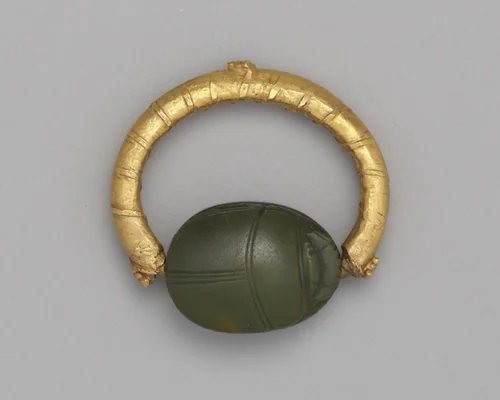 Ring with a Scarab Bezel by Egyptian, metalwork, -1985--1550