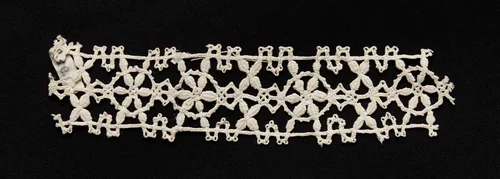 Bobbin Lace (Needlepoint Design) Insertion without Selvage by Unknown, textile, 1550-1599