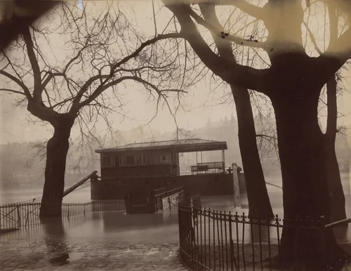 Port des Tuileries by Eugène Atget, photograph, 1927