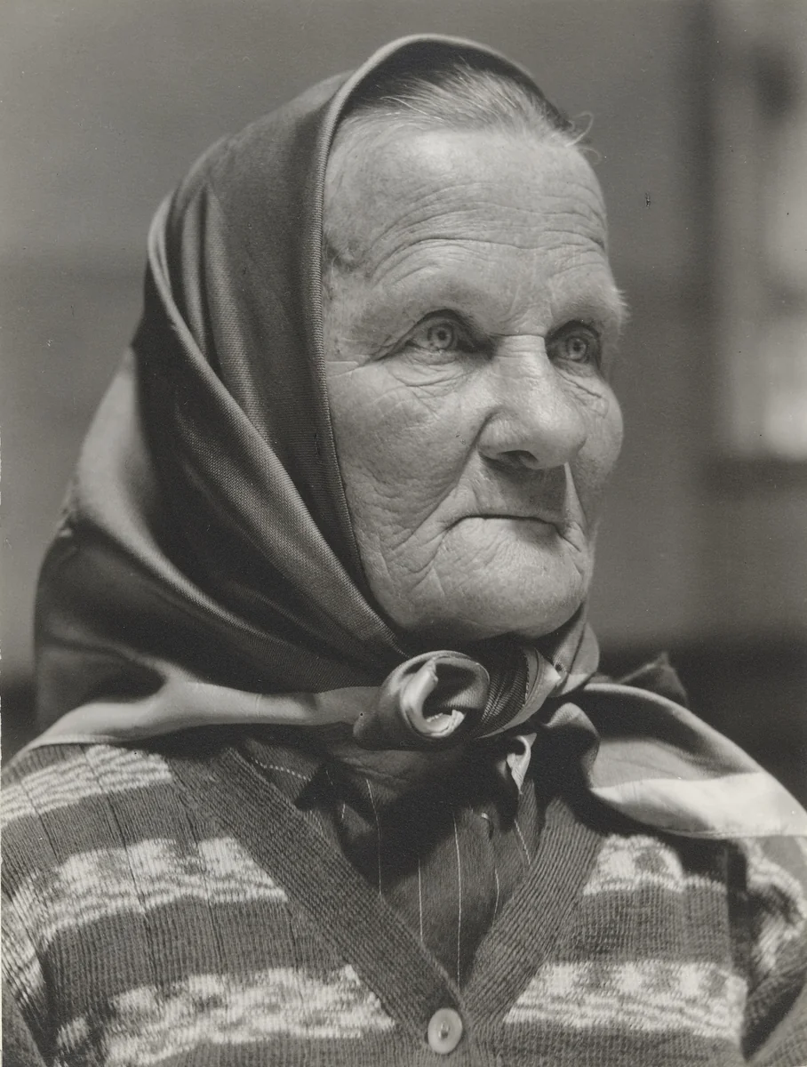 Czecho-Slovak Grandmother, Ellis Island, New York by Lewis Wickes Hine, photograph, 1926