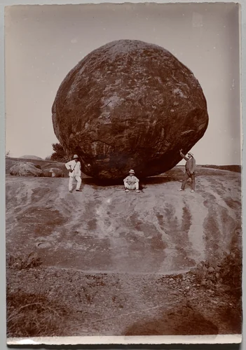 Krishna's Butter Ball, Mahabalipuram by Unidentified Photographer, photograph, 1900-1950