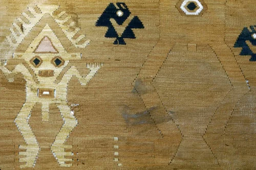 Fragment by Late Chimu, textile, 1000-1476