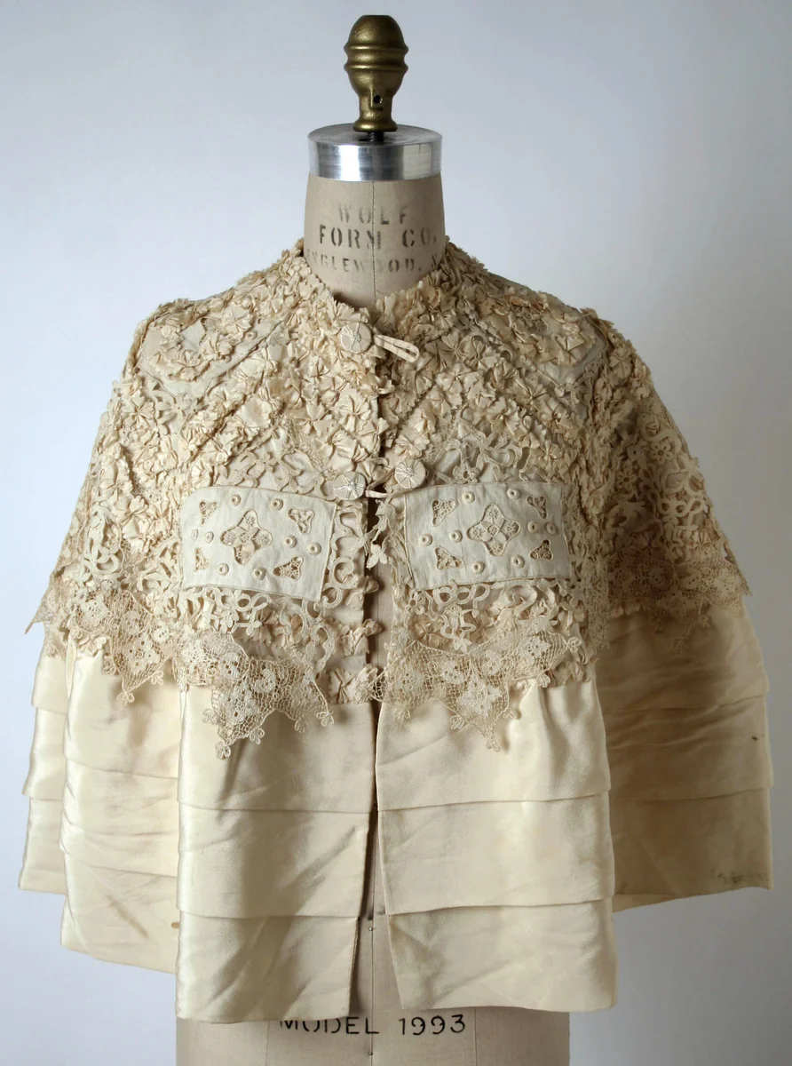 Cape by House of Paquin, artwork, 1900-1910