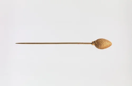 Archeological-revival cravat pin by Castellani, metalwork, 1875-1885