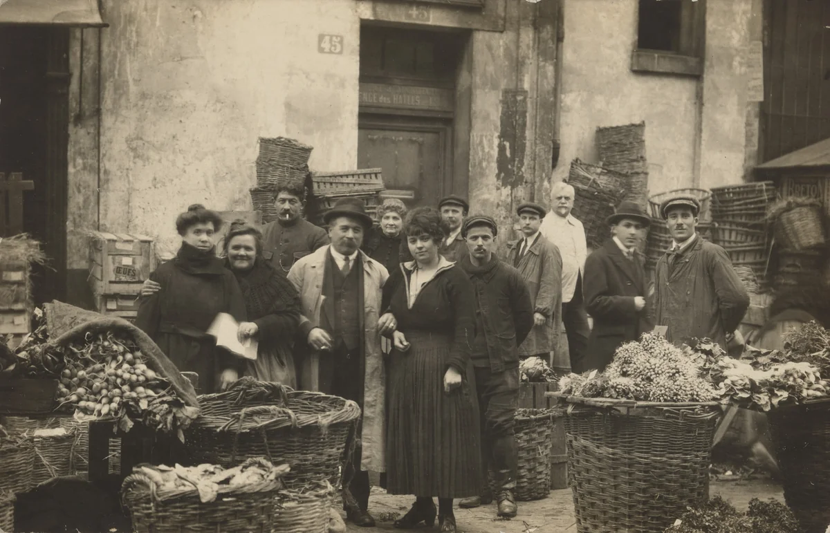 Les Halles, Paris by Unidentified Photographer, photograph, 1907