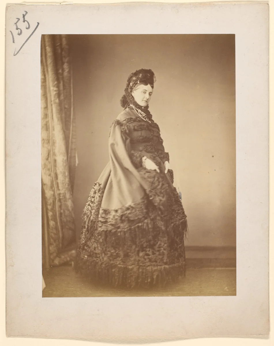 Le Caracul (L'Astrakhan) by Pierre-Louis Pierson, photograph, 1860-1869