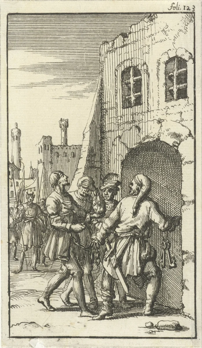 Twee geketende mannen worden naar de gevangenis geleid by Jan Luyken, print, 1685