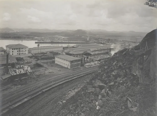 Balboa Terminals. East end of shop buildings and Pier #18, from Sosa Hill by Unidentified Photographer, photograph, 1915