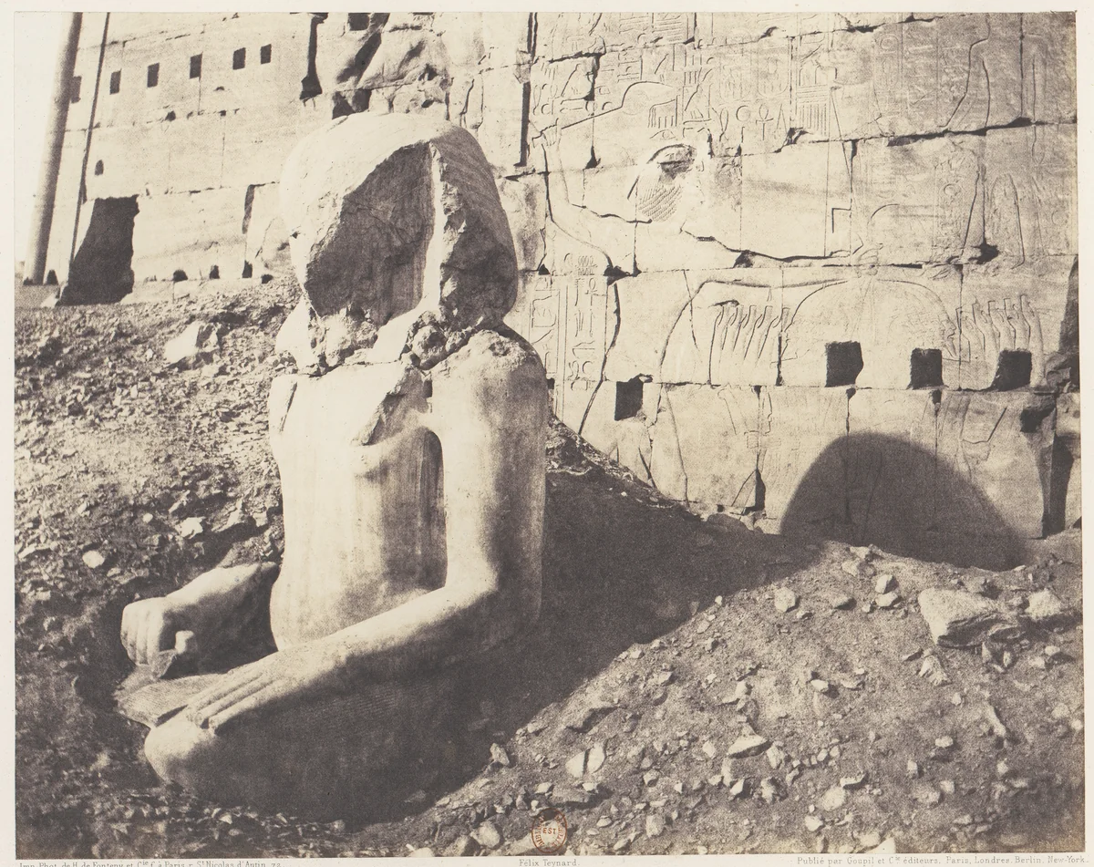Karnak (Thèbes), Troisième Pylône - Colosse de Spath Calcaire, en D by Félix Teynard, photograph, 1851-1852