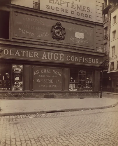 Au Chat Noir. 32 Rue de la Reynie by Eugène Atget, photograph, 1900