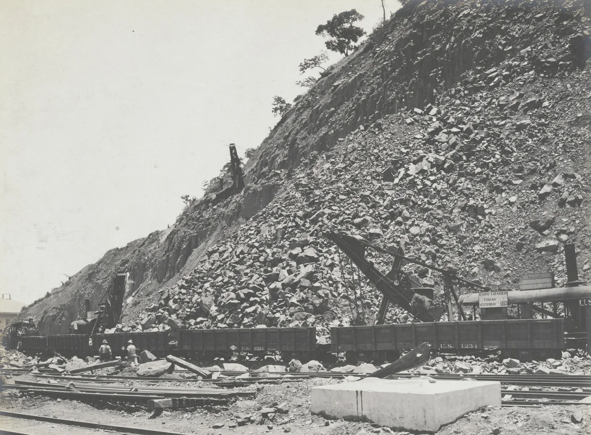 Balboa Terminal. Sosa Hill Quarry. Steam shovels working in heavy rock by Unidentified Photographer, photograph, 1915