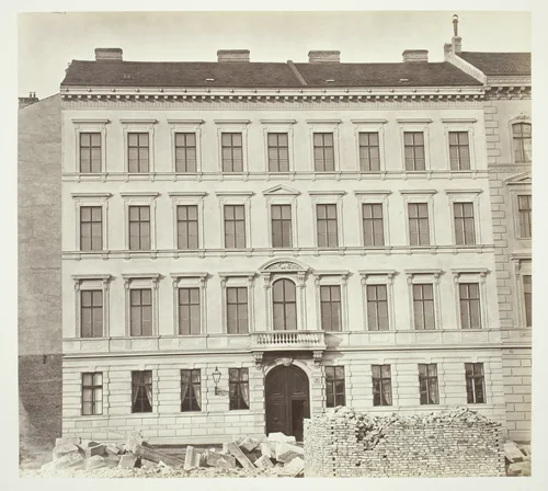 Elisabethstraβe No. 20, Wohnhaus des Herrn E. von Dusy by Artist Unknown, photograph, 1860-1869