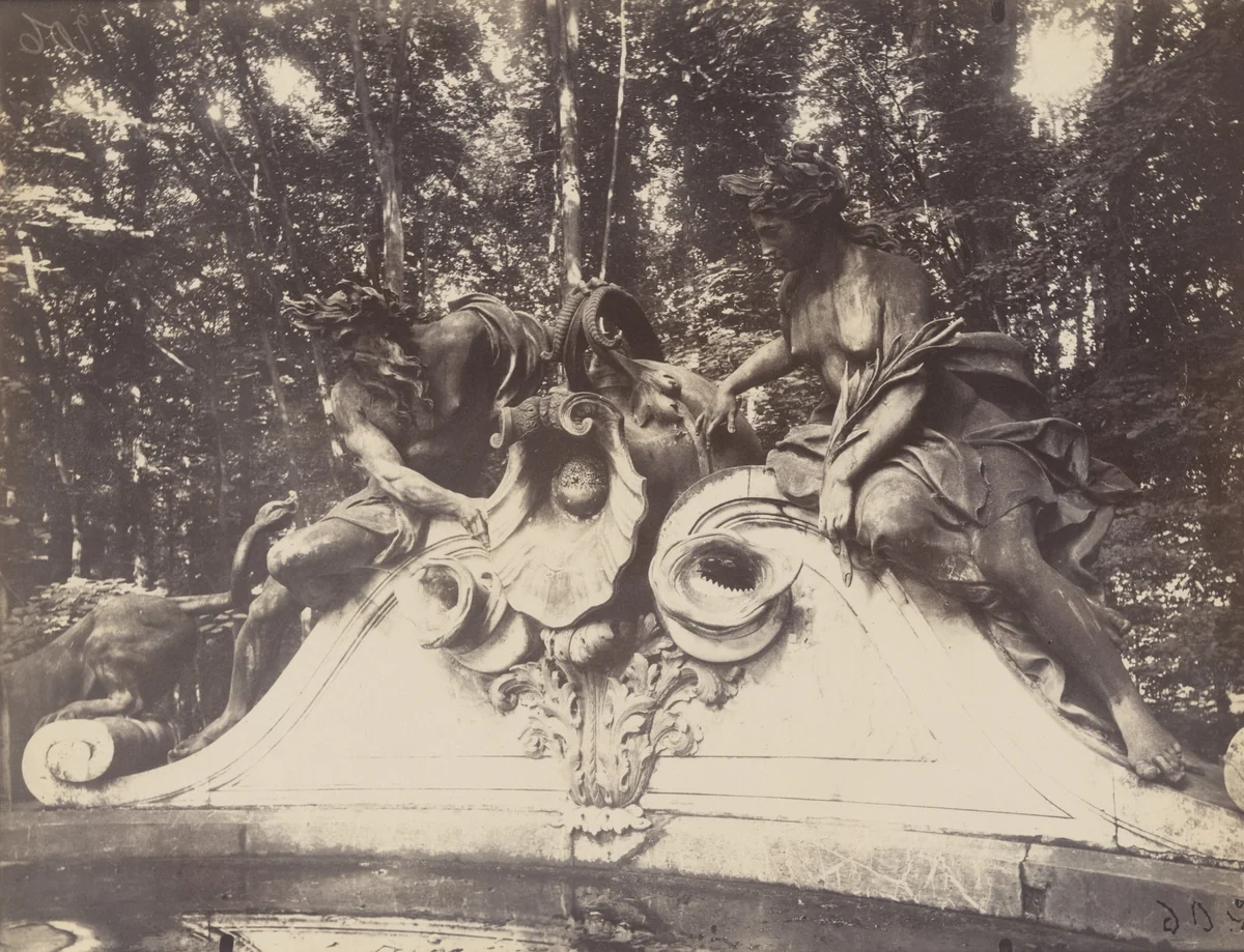 Trianon (Buffet) by Eugène Atget, photograph, 1922