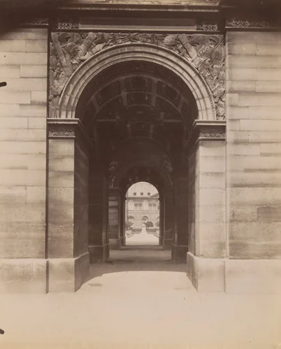 Place du Carrousel, Arc de Triomphe du Carrousel by Eugène Atget, photograph, 1911