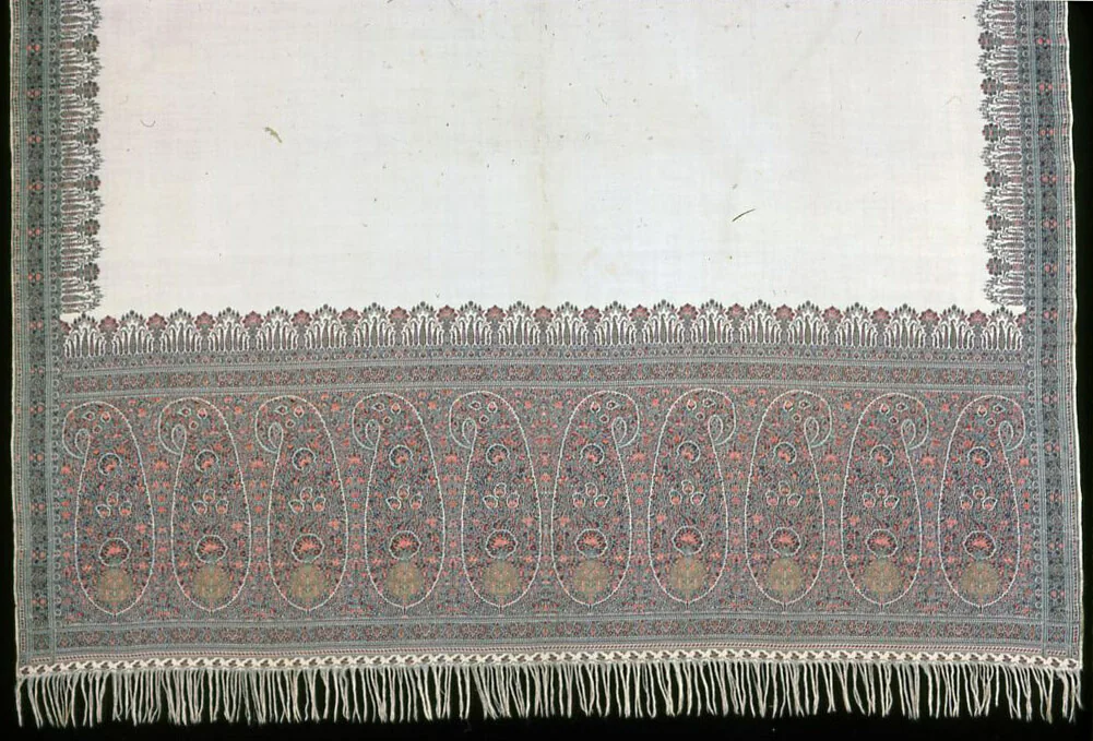 Long Shawl by Paisley, other, 1825-1875