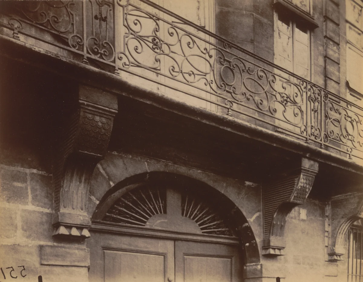 Hôtel Lambert, Quai d'Anjou by Eugène Atget, photograph, 1908
