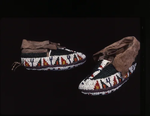 Pair of Child's Moccasins by Sioux Plains, textile, 1875-1895