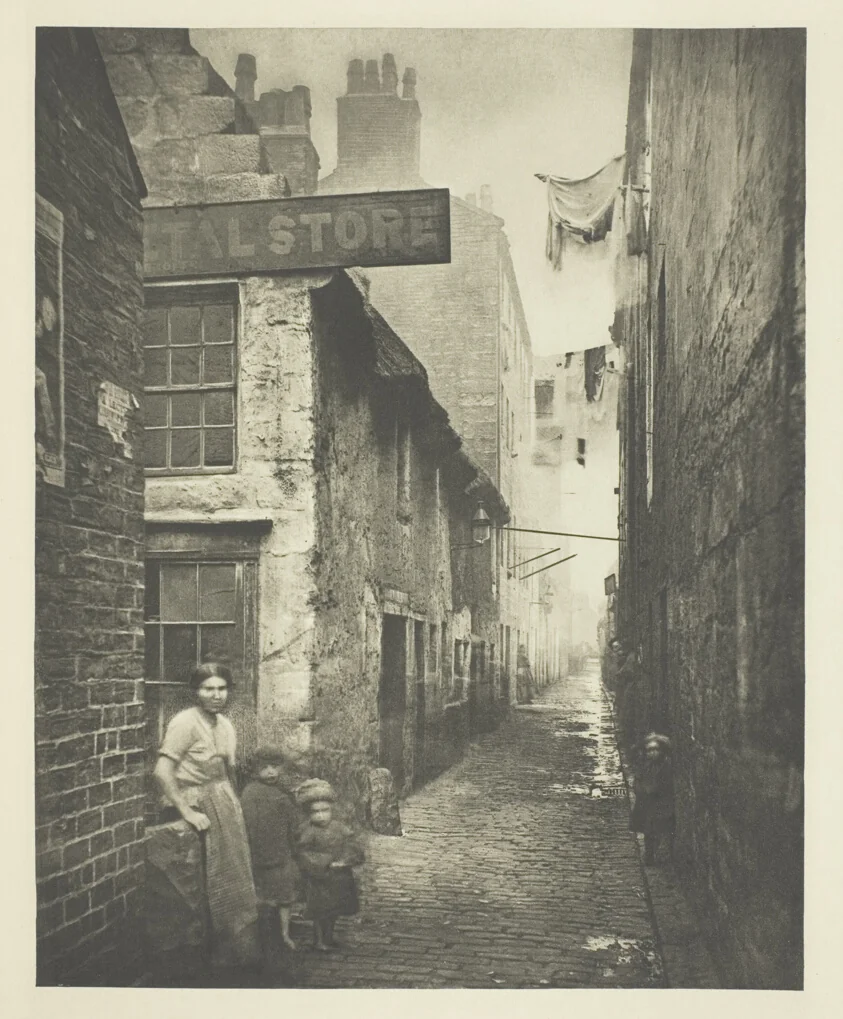 Old Vennel off High Street by Thomas Annan, photograph, 1868