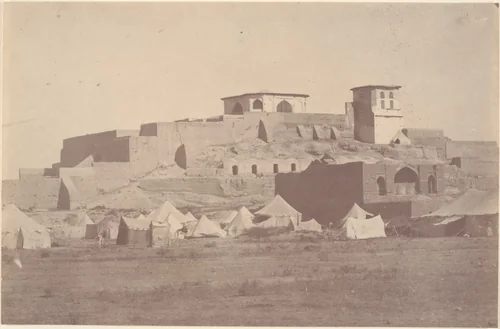 [A Persian Citadel in the Environs of Sultaniye] by Luigi Pesce, photograph, 1840-1869
