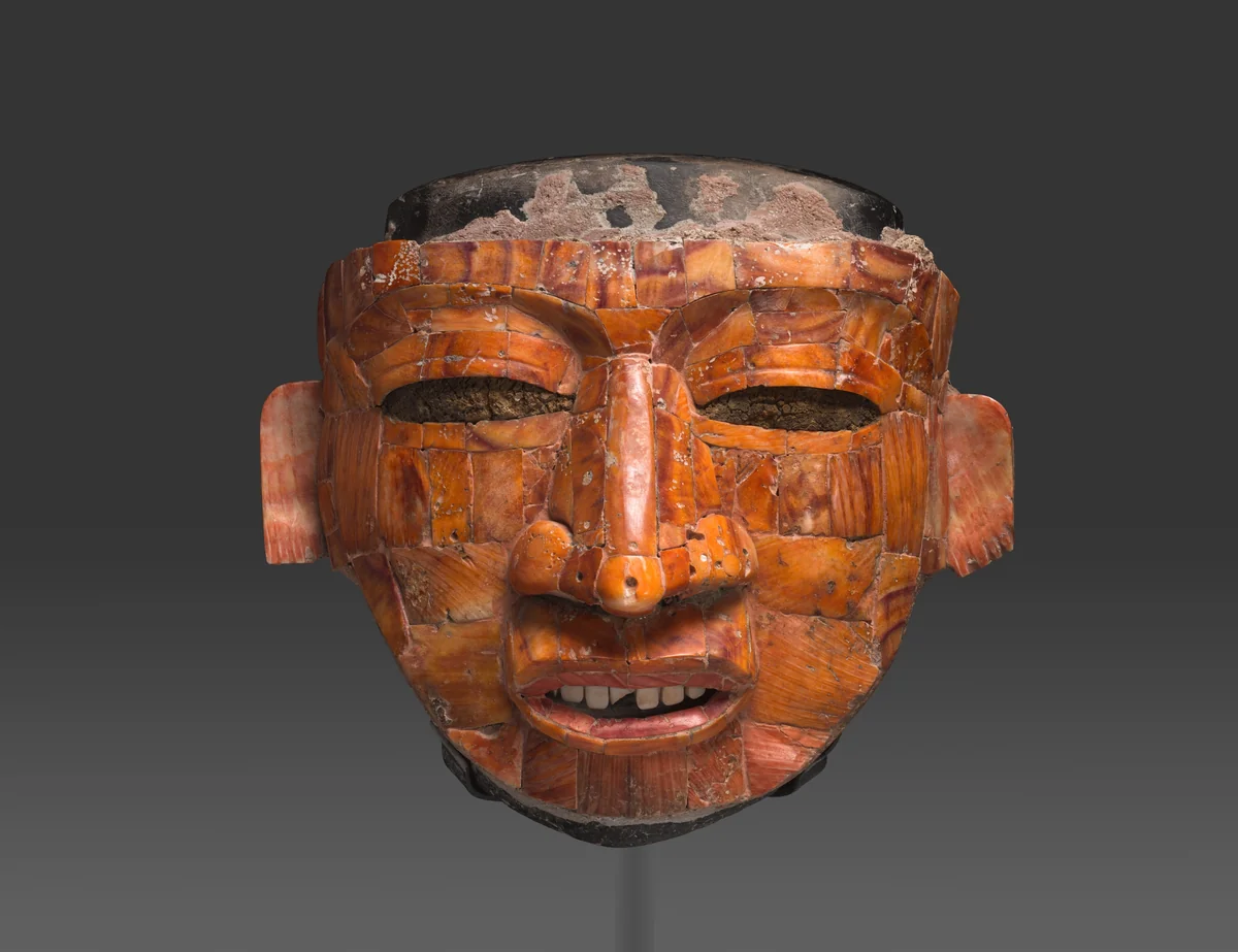 Shell Mosaic Ritual Mask by Teotihuacan Teotihuacan, other, 300-600