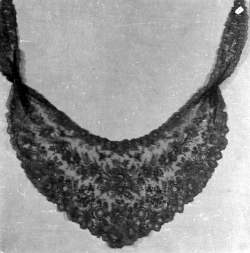 Collar or Small Fichu by France, probably Bayeux, textile, 1850-1869
