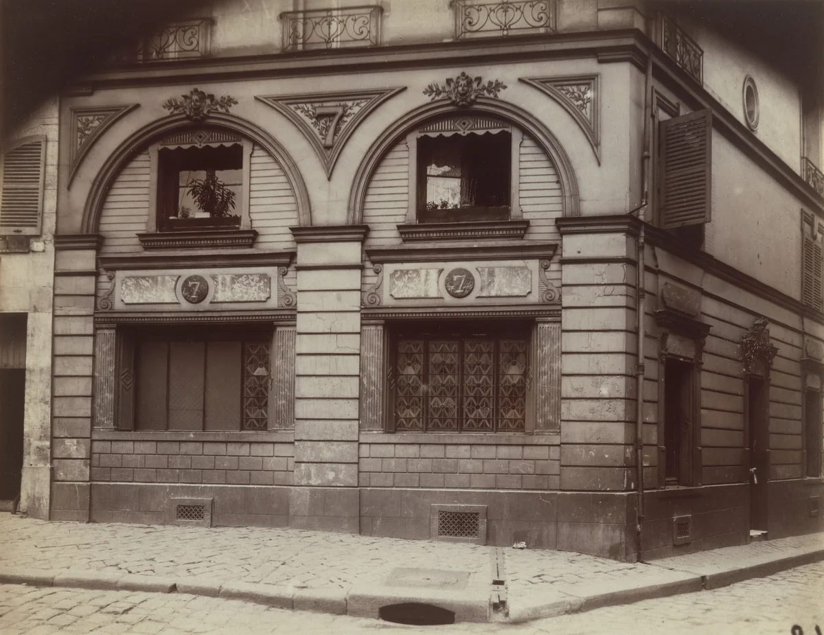 Untitled by Eugène Atget, photograph, 1921