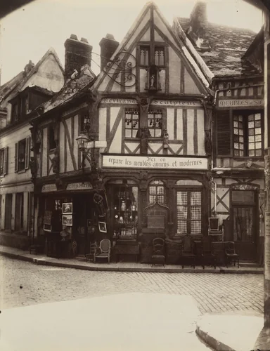 Compiègne. Maison rue des Lombards by Eugène Atget, photograph, 1910