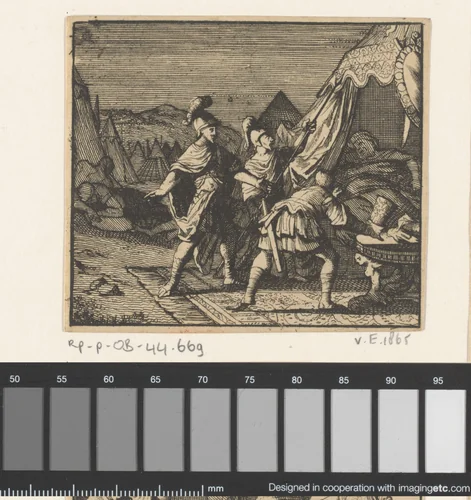 David, vergezeld door Abisai en Achimelech, vindt Saul slapend in zijn tent by Caspar Luyken, print, 1698