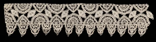 Needlepoint (Punto in aria) Lace Insertion and Edging by Unknown, textile, 1560-1599