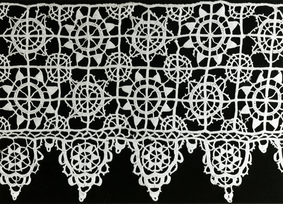 Border by Probably Italy, textile, 1601-1625