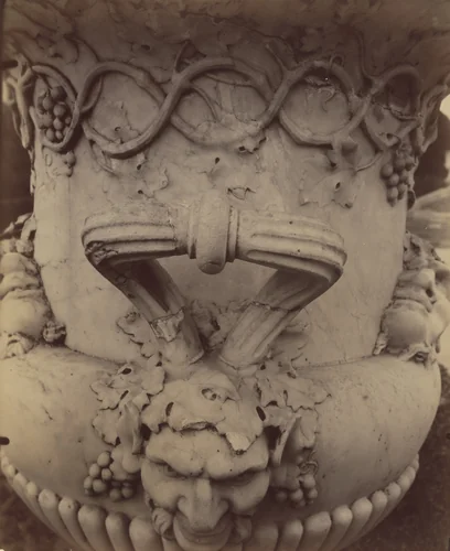 Versailles, vase (détail) by Eugène Atget, photograph, 1906