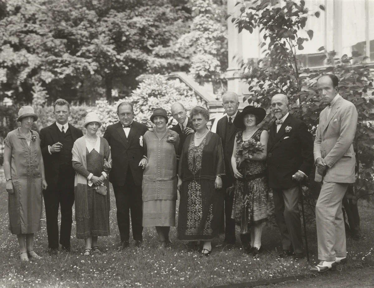 Reception given by the Cologne Music Patron, Victor Schnitzler by August Sander, photograph, 1925