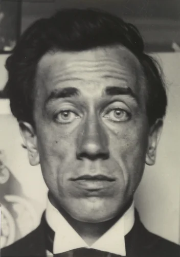 Wilhelm Claus by Hugo Erfurth, photograph, 1908