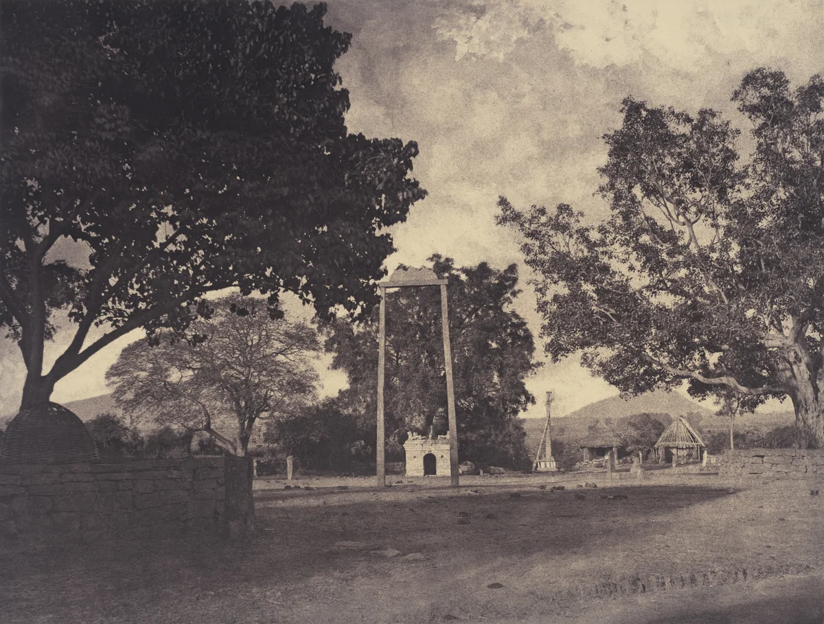 Beekinpully: Permaul’s Swing at Mariammah Covil by Linnaeus Tripe, photograph, 1858