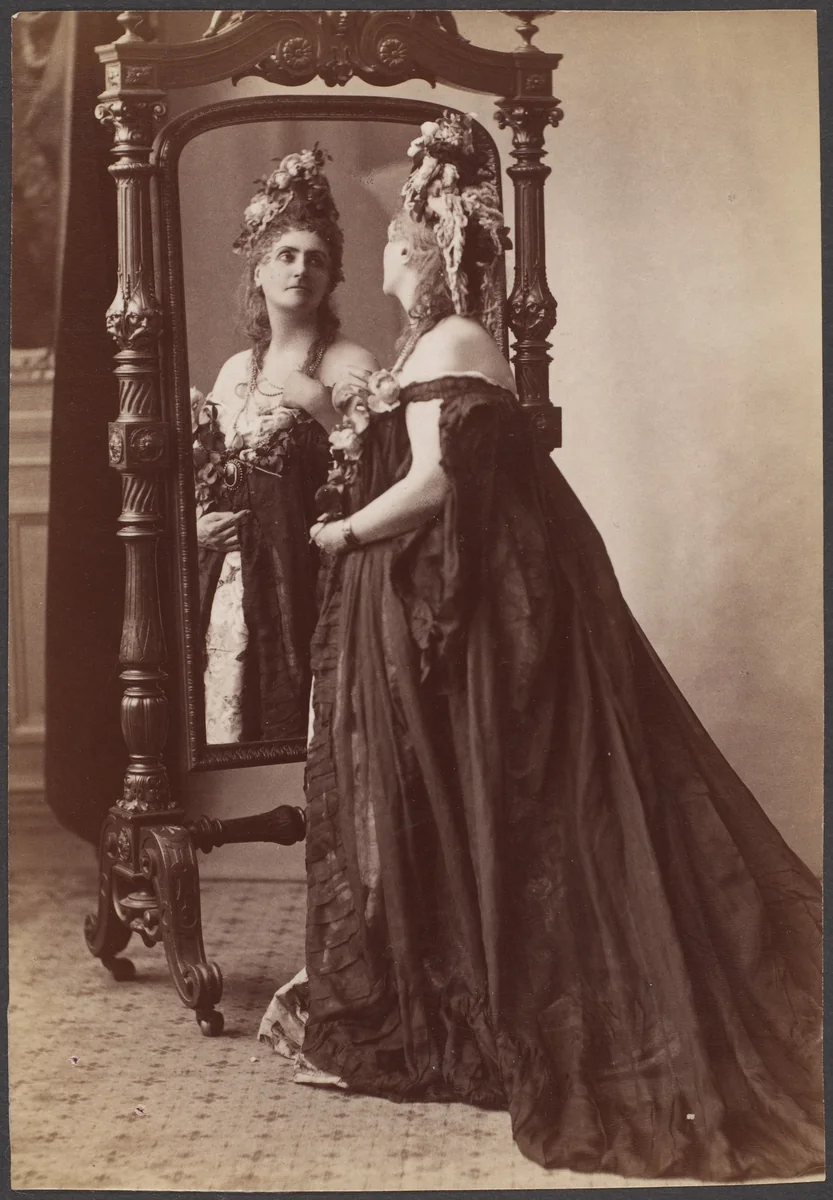 [Countess de Castiglione, from Série des Roses] by Pierre-Louis Pierson, photograph, 1895