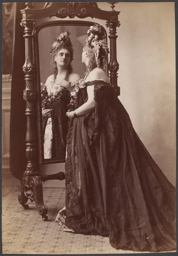 [Countess de Castiglione, from Série des Roses] by Pierre-Louis Pierson, photograph, 1895