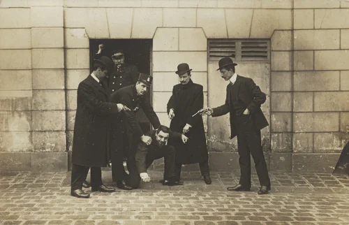 Policiers mis en scène, Paris by Unidentified Photographer, photograph, 1906