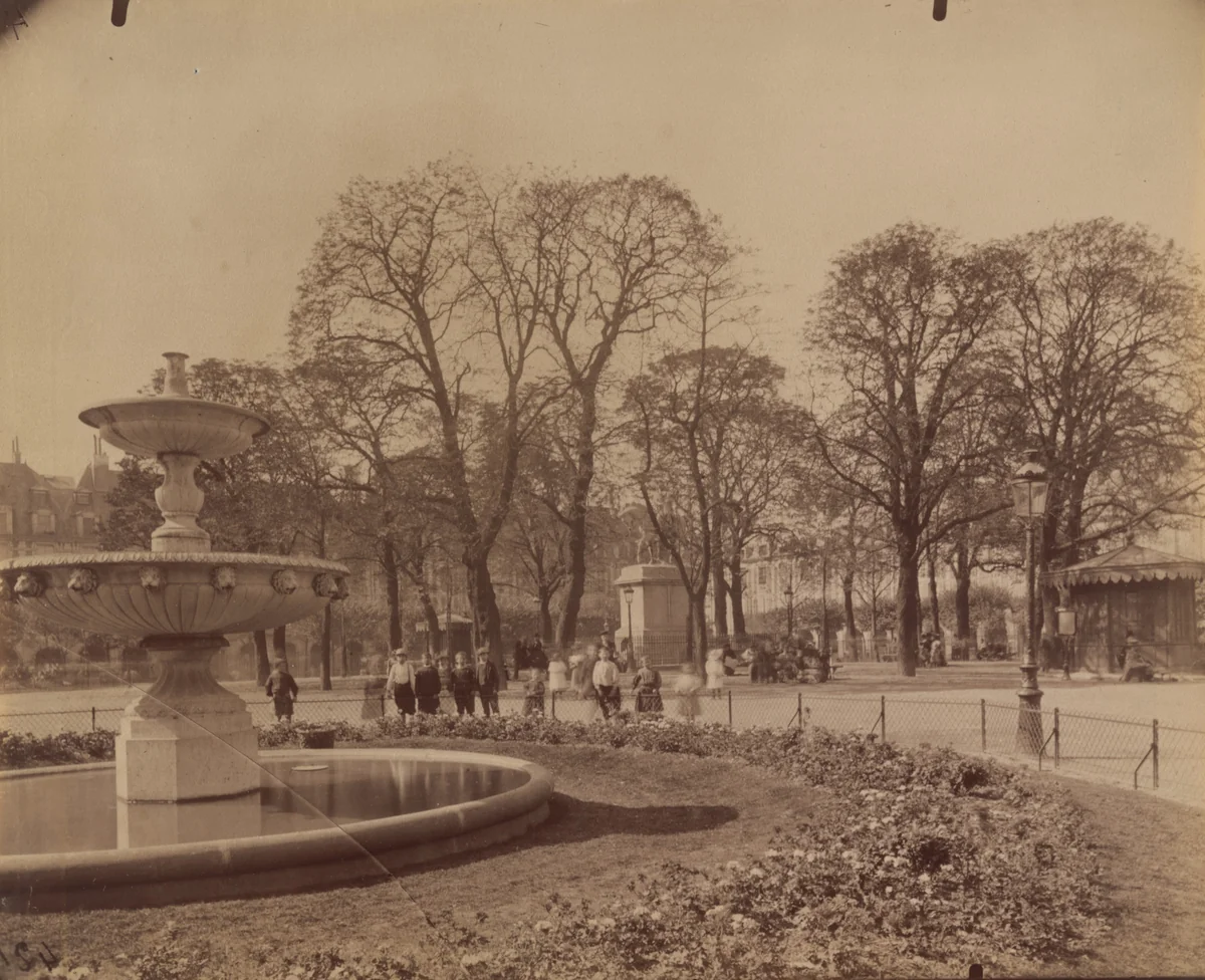Place des Vosges by Eugène Atget, photograph, 1901