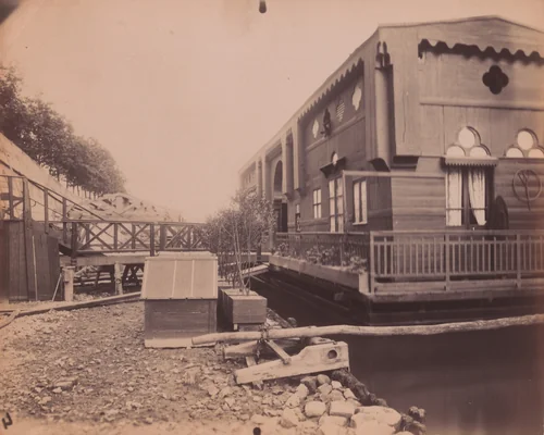 Port Solférino by Eugène Atget, photograph, 1913