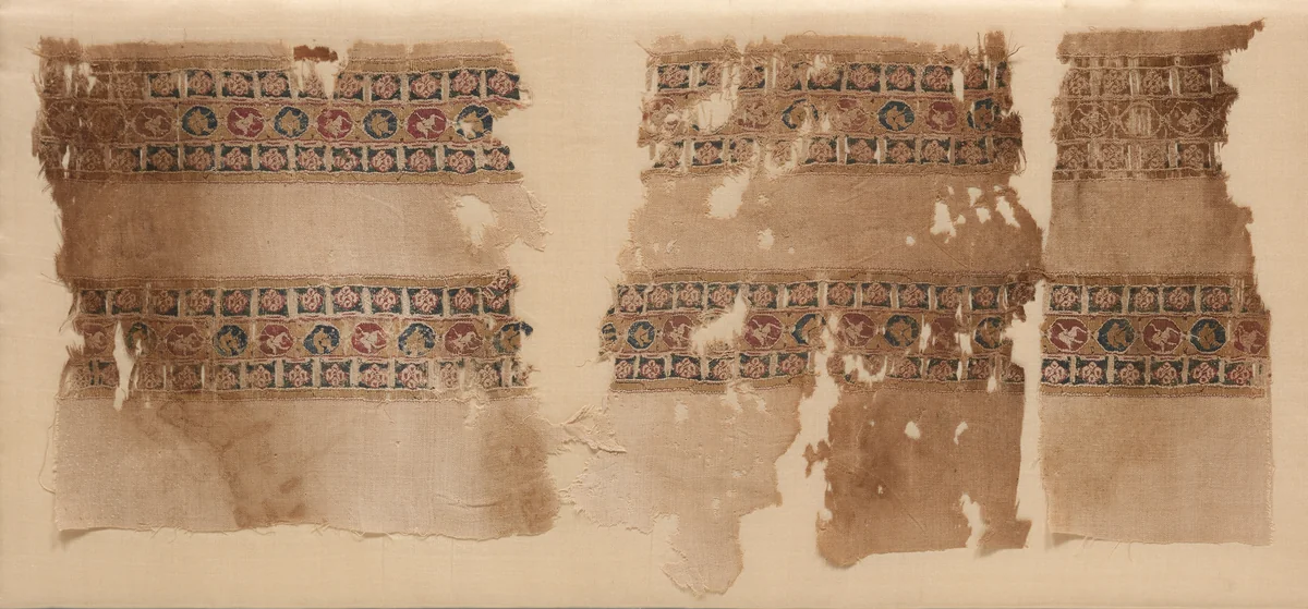 Fragment of Tiraz-Style Textile by Unknown, textile, 1100-1199