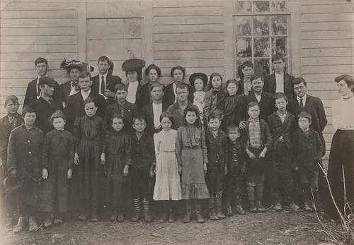 Tampa Cigar Box Factory by Lewis Wickes Hine, photograph, 1909