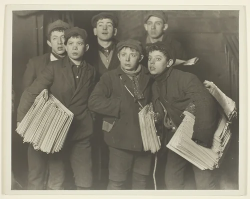 Newboys, Brooklyn Bridge by Lewis Wickes Hine, photograph, 1906