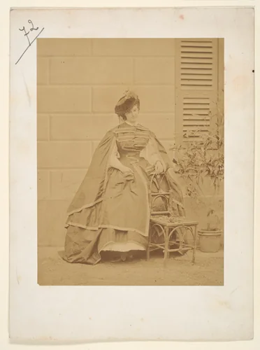 La robe de taffetas by Pierre-Louis Pierson, photograph, 1860-1869