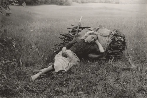 Weary by Alfred Stieglitz, photograph, 1890