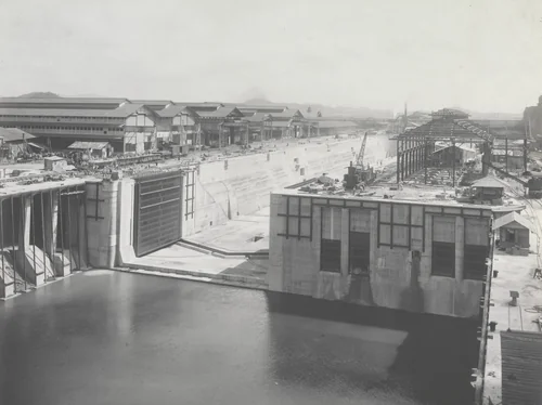 Balboa Terminals. Entrance to Dry Dock #1 before Flooding by Unidentified Photographer, photograph, 1916