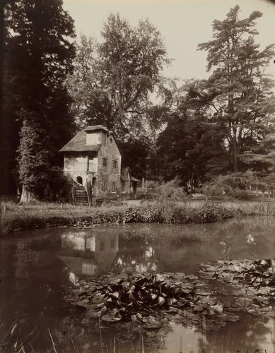 Trianon by Eugène Atget, photograph, 1923