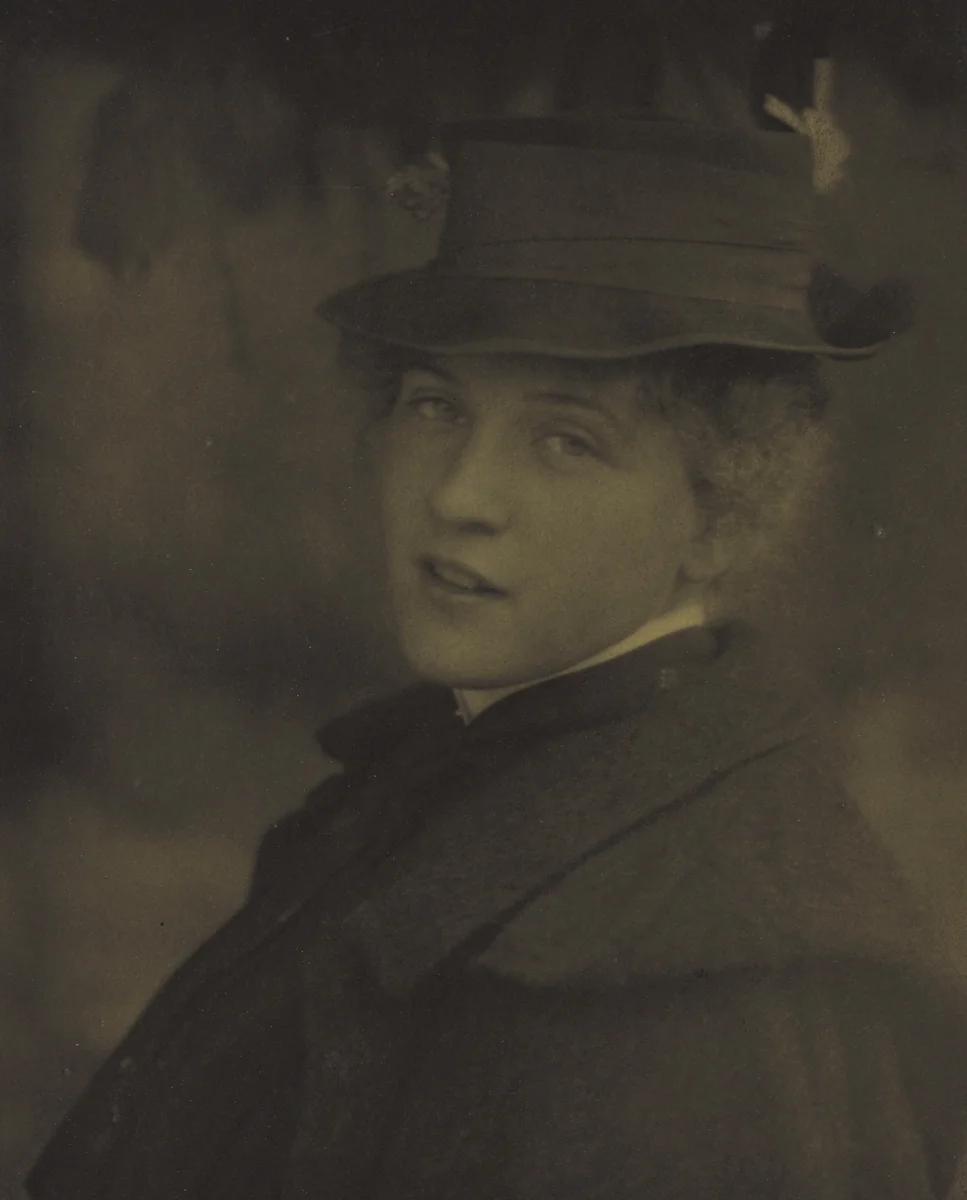 Miss S.R. by Alfred Stieglitz, photograph, 1904