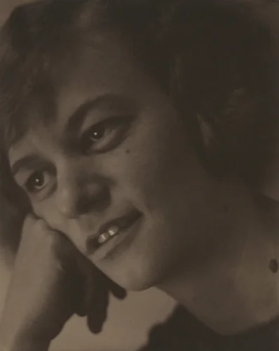 Dorothy True by Alfred Stieglitz, photograph, 1919